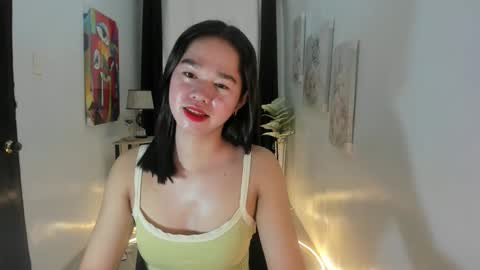 yourtinybunny online show from September 19, 3:45 pm