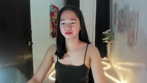 yourtinybunny online show from October 10, 9:52 am