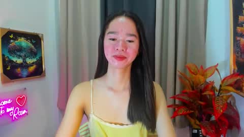 Snapshot of yourtinybunny chatting on March 30, 11:11 am yourtinybunny online show from March 30, 11:11 am