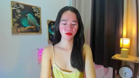 Snapshot of yourtinybunny chatting on April 18, 10:30 am yourtinybunny online show from April 18, 10:30 am