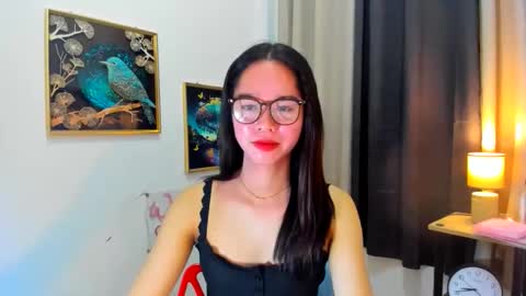 Snapshot of yourtinybunny chatting on June 3, 2:33 pm yourtinybunny online show from June 3, 2:33 pm