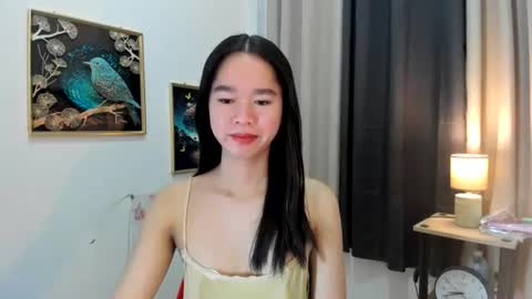 Snapshot of yourtinybunny chatting on June 14, 11:23 am yourtinybunny online show from June 14, 11:23 am