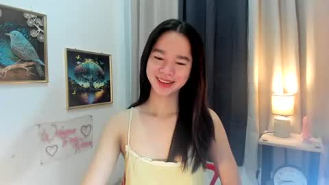 yourtinybunny online show from June 26, 10:30 am