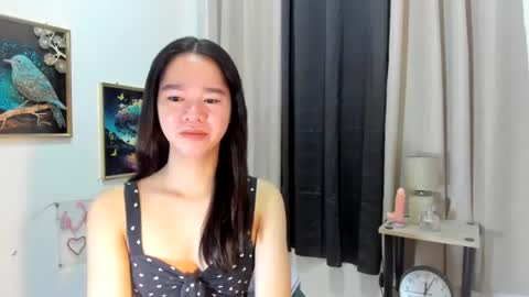 yourtinybunny online show from July 2, 10:32 am