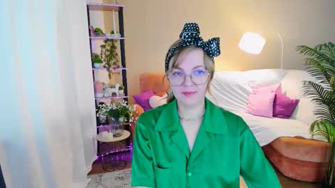 Alice online show from September 21, 9:44 am