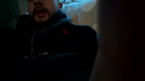 yourwhiteislandboy online show from December 22, 1:30 pm