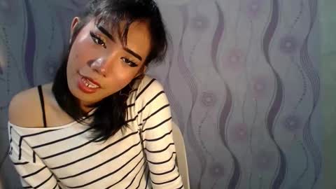 Snapshot of yourwife_material99 chatting on March 11, 6:08 am yourwife_material99 online show from March 11, 6:08 am