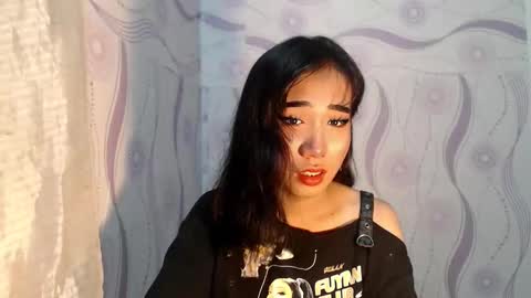 Snapshot of yourwife_material99 chatting on March 17, 9:45 am yourwife_material99 online show from March 17, 9:45 am