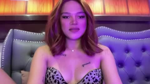 Snapshot of yourwildestdreamgirl chatting on May 15, 4:52 am ANDREA online show from May 15, 4:52 am