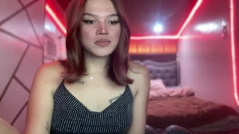 Snapshot of yourwildestdreamgirl chatting on June 2, 2:13 am ANDREA online show from June 2, 2:13 am