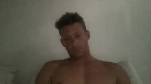 Snapshot of yoyoyo1221 chatting on November 21, 5:28 am yoyoyo1221 online show from November 21, 5:28 am