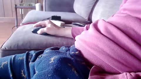 ytsim58 online show from February 16, 3:19 pm