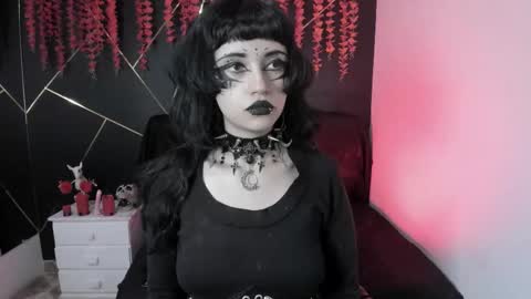 Yue Eclipsa online show from November 7, 5:29 am