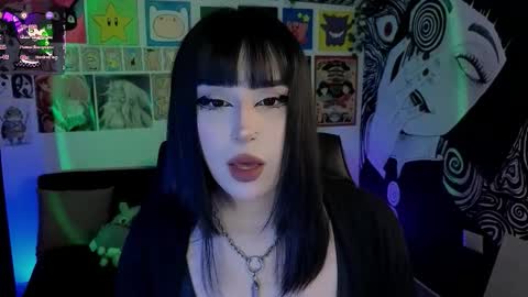    rawr   Anne Independent model      online show from November 14, 10:18 pm