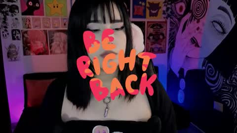    rawr   Anne Independent model      online show from December 22, 2:30 am