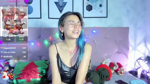 Yukki Kuran online show from December 24, 7:33 pm