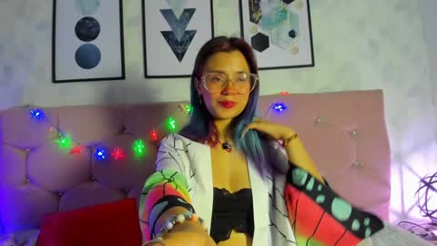 Yukki Kuran online show from January 7, 1:38 am