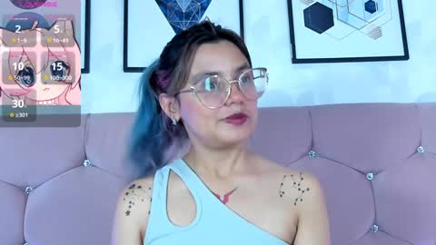 Yukki Kuran online show from February 7, 3:01 am
