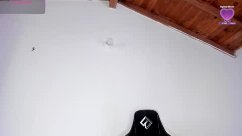 Snapshot of yuli_cardona_ chatting on September 27, 4:34 pm Yuliet online show from September 27, 4:34 pm