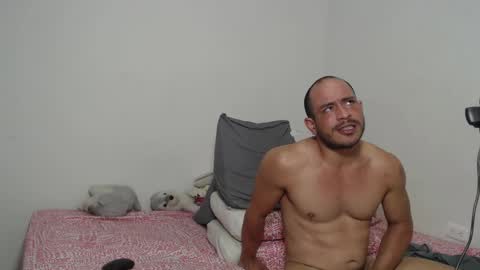 Snapshot of yulian_23 chatting on February 22, 6:06 am Ivan online show from February 22, 6:06 am