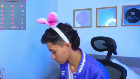 Snapshot of yulian_vasquez chatting on September 9, 12:26 pm yulian_vasquez online show from September 9, 12:26 pm