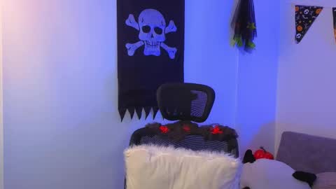 Snapshot of yulian_vasquez chatting on October 13, 12:27 pm yulian_vasquez online show from October 13, 12:27 pm