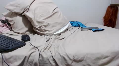 yuliana_25 online show from July 18, 12:04 am