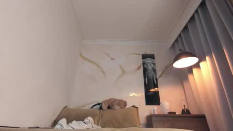 Snapshot of yulianpereira25 chatting on November 16, 1:22 am yulian 2811 online show from November 16, 1:22 am