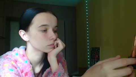 Snapshot of yuliastar chatting on September 18, 9:33 am Yuliia online show from September 18, 9:33 am