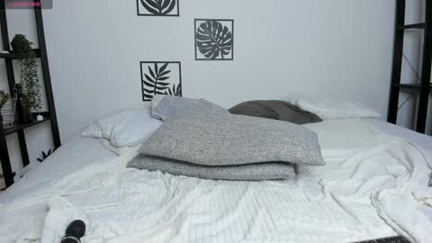 Snapshot of yuly_terner chatting on January 18, 10:06 am Yulia Terner online show from January 18, 10:06 am