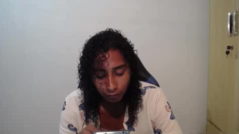 yumchocolate777 online show from March 25, 3:23 am