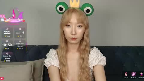 Snapshot of yume_ko chatting on October 25, 9:53 pm yume_ko online show from October 25, 9:53 pm