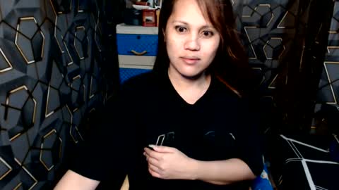 yumi online show from July 25, 10:51 pm