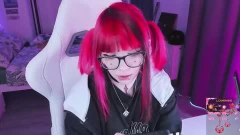 Yumi 3 online show from October 19, 9:32 am