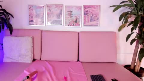 yumii_sweetgirl online show from September 12, 12:49 pm