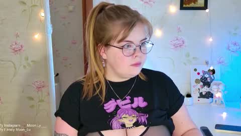 Polly online show from November 8, 4:40 pm