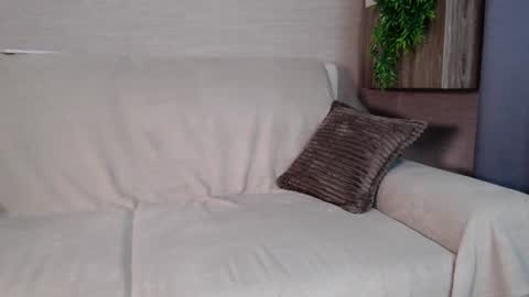 you babe online show from June 16, 7:33 am