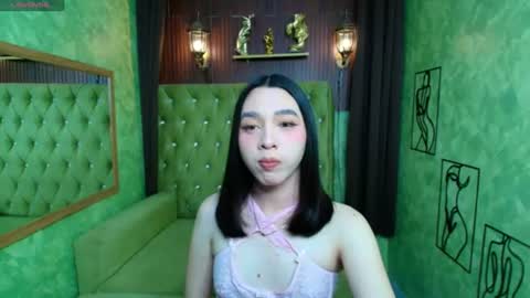 yummyhotkendra online show from July 29, 11:19 am