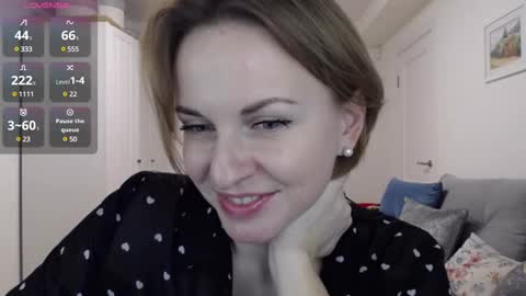 Snapshot of yummylilya chatting on February 9, 2:18 pm Lillya online show from February 9, 2:18 pm