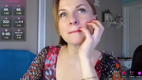 Snapshot of yummylilya chatting on February 23, 1:21 pm Lillya online show from February 23, 1:21 pm