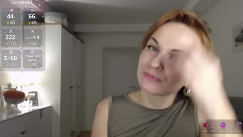 Snapshot of yummylilya chatting on November 8, 2:28 pm Lillya online show from November 8, 2:28 pm