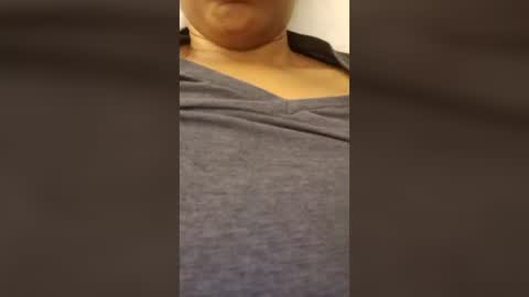 Snapshot of yumnum33 chatting on July 31, 7:02 pm yumnum33 online show from July 31, 7:02 pm
