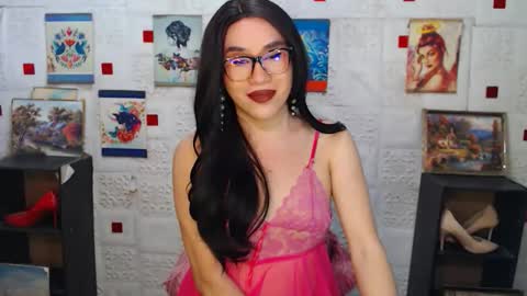 HOT CHLOE 3 online show from September 15, 12:49 pm