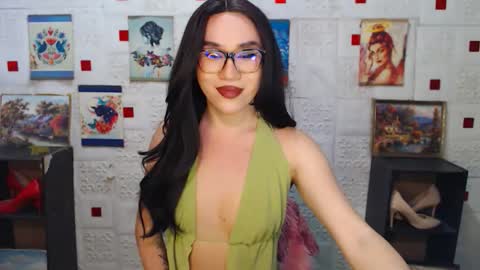 HOT CHLOE 3 online show from September 17, 2:35 am