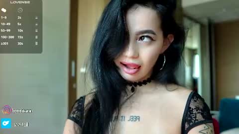Snapshot of yuna_leen chatting on June 11, 5:27 am yuna_leen online show from June 11, 5:27 am