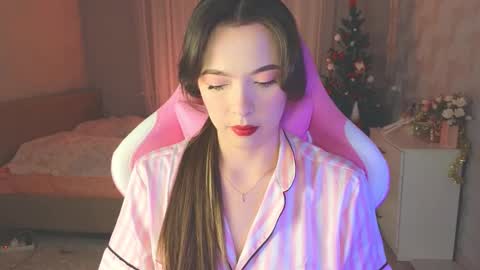 Snapshot of yuna_sunshy chatting on December 20, 1:56 am Yuna online show from December 20, 1:56 am