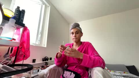 BbyTSSLut online show from October 3, 10:07 pm