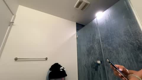 BbyTSSLut online show from July 15, 8:58 pm