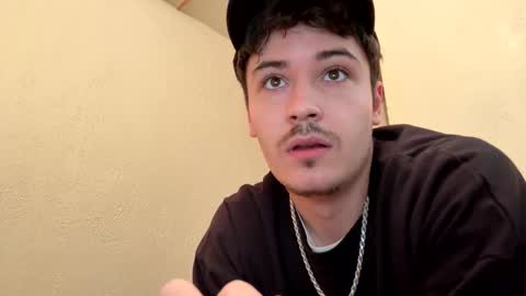 yungstudbev online show from October 9, 6:39 pm