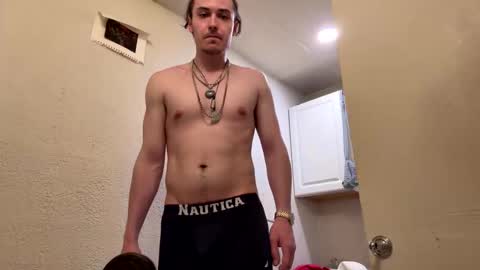 yungstudbev online show from March 22, 1:53 am